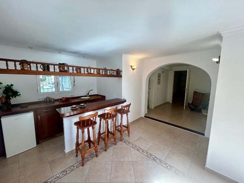 6 slaapkamer Villa te koop in Javea / Xabia met zwembad garage - € 785.000 (Ref: 9392135)