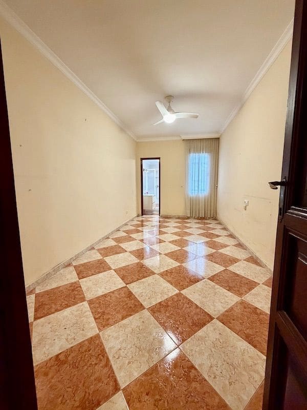 6 bedroom Townhouse for sale in Ondara - € 199,000 (Ref: 9410513)