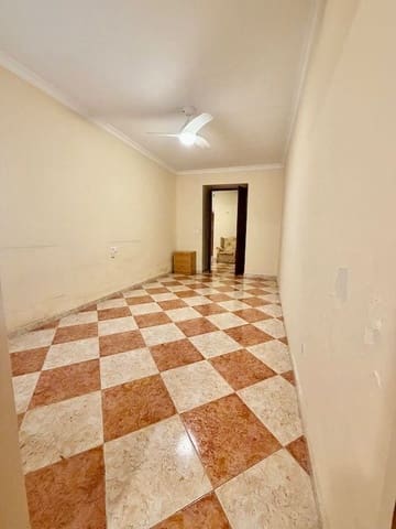 6 bedroom Townhouse for sale in Ondara - € 199,000 (Ref: 9410513)