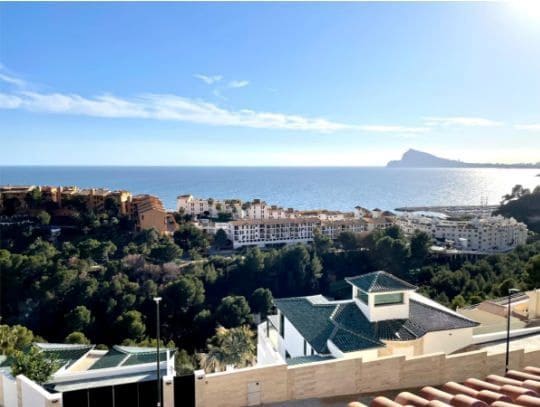 2 sypialnia Dom na sprzedaż w Altea z basenem garażem - 339 000 € (Ref: 9415392)