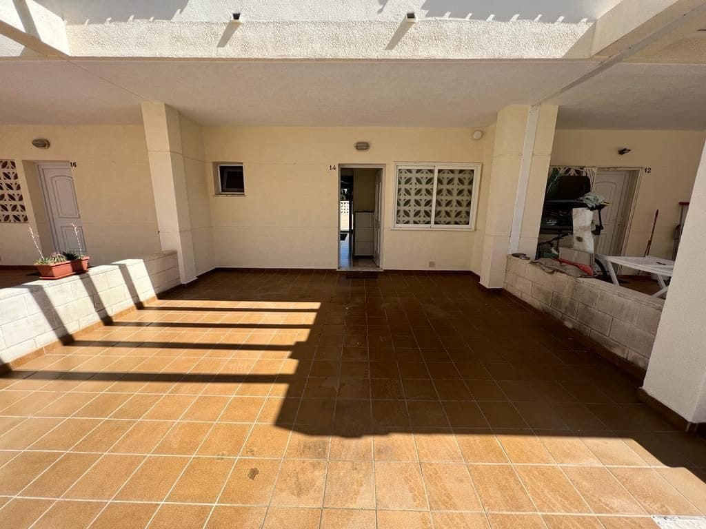 3 bedroom Semi-detached Villa for rent in Els Poblets with pool garage - € 1,300 (Ref: 9421826)