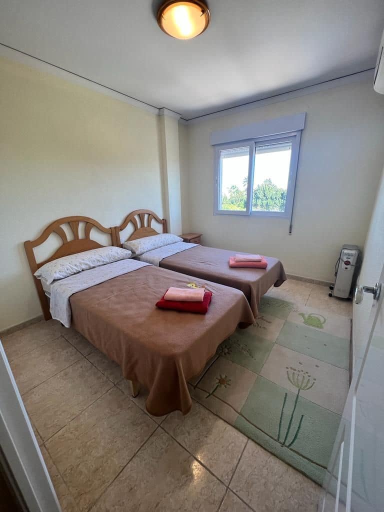 3 bedroom Semi-detached Villa for rent in Els Poblets with pool garage - € 1,300 (Ref: 9421826)