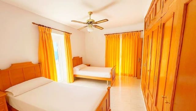 3 sovrum Villa till salu i La Sella med pool garage - 785 000 € (Ref: 9436936)