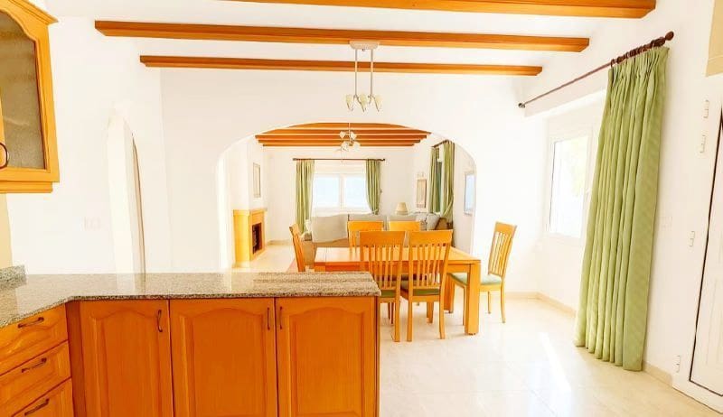 3 soverom Villa til salgs i La Sella med svømmebasseng garasje - € 785 000 (Ref: 9436936)