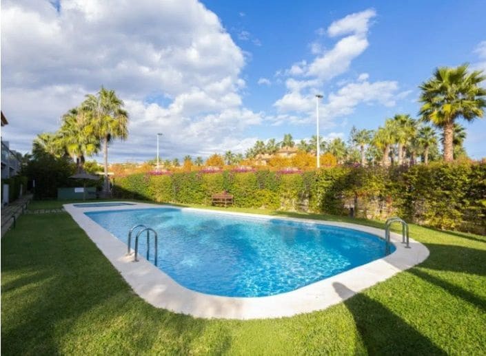 Apartamento de 3 habitaciones en Javea / Xàbia en venta con piscina garaje - 462.000 € (Ref: 9448564)