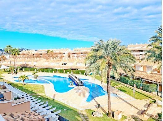 Apartamento de 2 habitaciones en Javea / Xàbia en venta con piscina garaje - 469.000 € (Ref: 9468092)