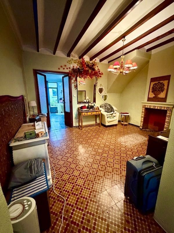 3 bedroom Townhouse for sale in Ondara - € 145,000 (Ref: 9494260)