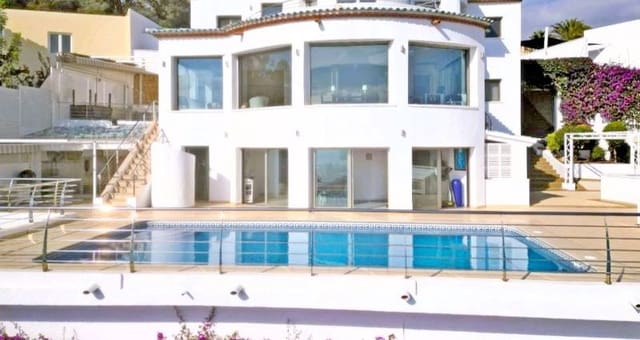 Chalet de 8 habitaciones en Calpe / Calp en venta con piscina garaje - 1.450.000 € (Ref: 9503812)