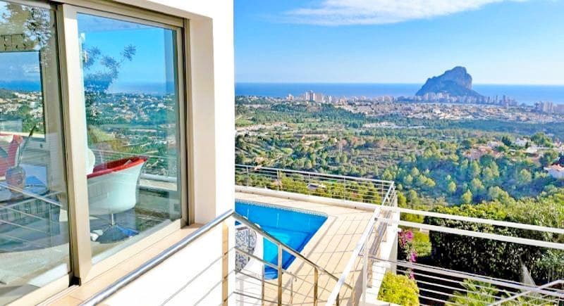 Chalet de 8 habitaciones en Calpe / Calp en venta con piscina garaje - 1.450.000 € (Ref: 9503812)
