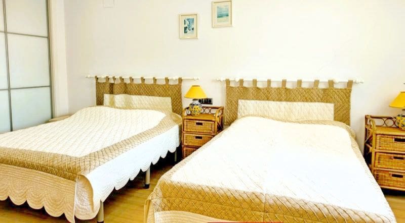 Chalet de 8 habitaciones en Calpe / Calp en venta con piscina garaje - 1.450.000 € (Ref: 9503812)