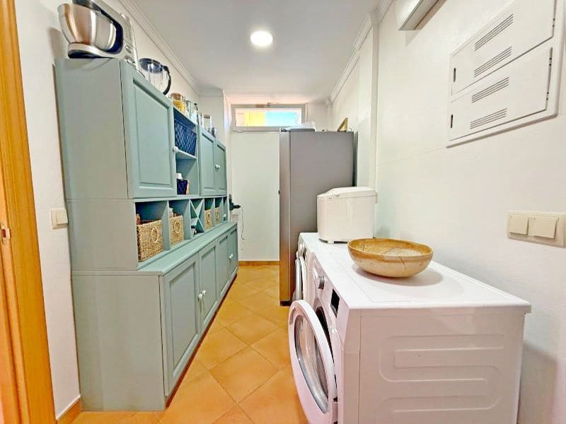 3 bedroom Villa for sale in Calpe / Calp with pool garage - € 899,000 (Ref: 9503813)