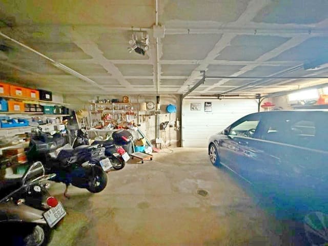 3 bedroom Villa for sale in Calpe / Calp with pool garage - € 899,000 (Ref: 9503813)