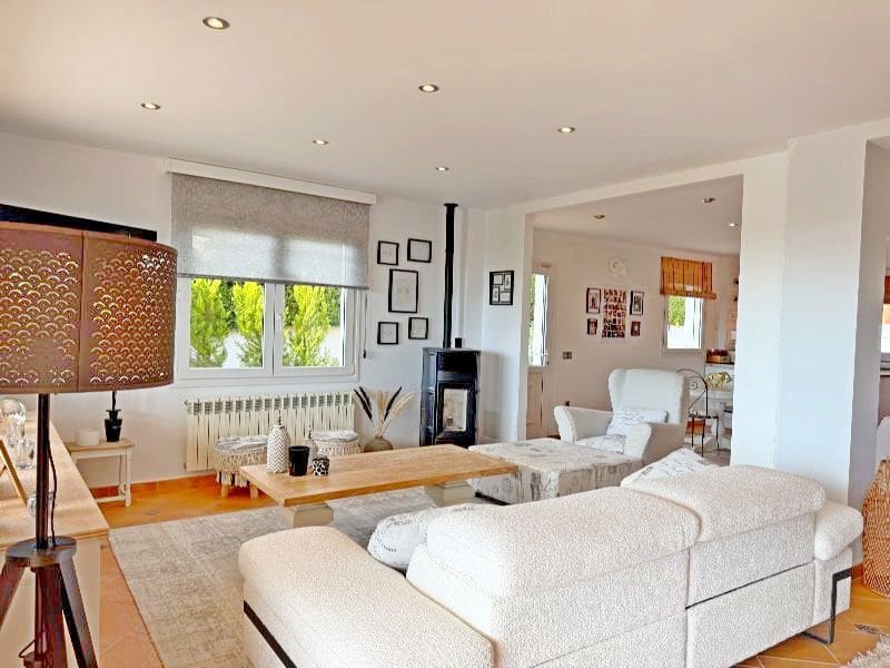 3 bedroom Villa for sale in Calpe / Calp with pool garage - € 899,000 (Ref: 9503813)