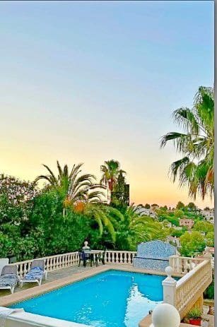 3 sypialnia Willa na sprzedaż w Denia z basenem garażem - 625 000 € (Ref: 9511990)