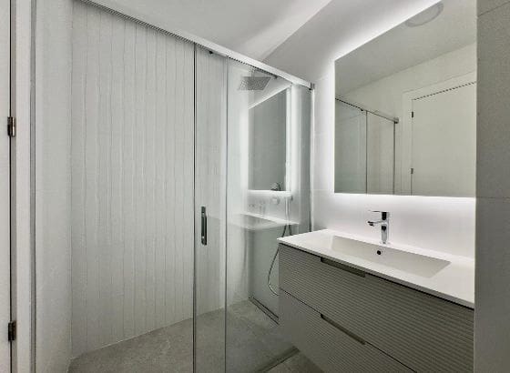 Apartamento de 3 habitaciones en Calpe / Calp en venta con piscina garaje - 550.000 € (Ref: 9540742)