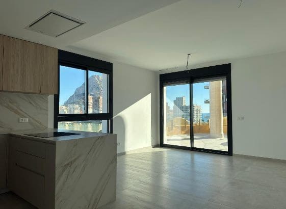 Apartamento de 3 habitaciones en Calpe / Calp en venta con piscina garaje - 550.000 € (Ref: 9540742)