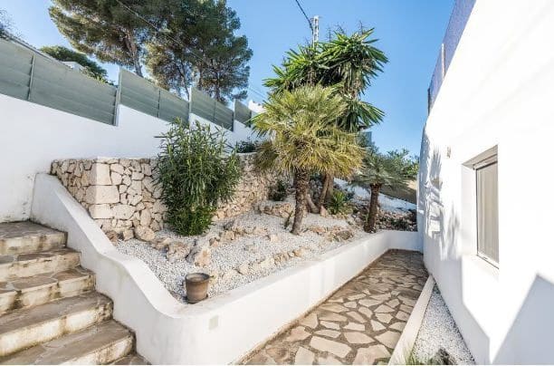 3 bedroom Villa for sale in Javea / Xabia with pool garage - € 956,000 (Ref: 9543001)