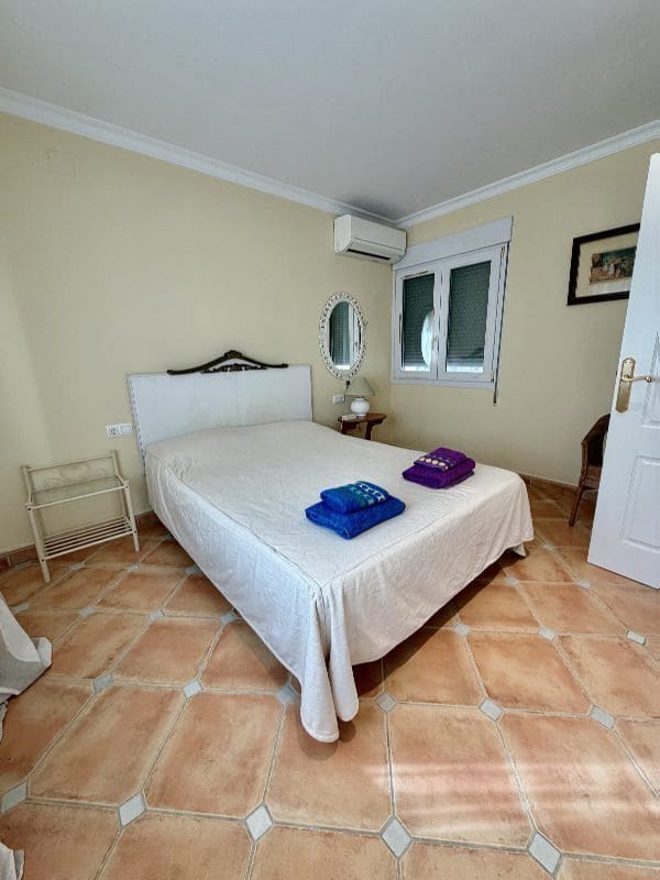 4 bedroom Villa for rent in Javea / Xabia with pool garage - € 2,900 (Ref: 9564290)