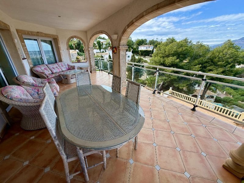 4 bedroom Villa for rent in Javea / Xabia with pool garage - € 2,900 (Ref: 9564290)