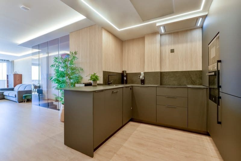 4 makuuhuone Omakotitalo myytävänä paikassa Altea mukana uima-altaan 
autotalli - 649 000 € (Ref: 9633749)