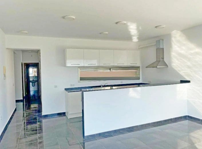 5 makuuhuone Paritalo myytävänä paikassa Calpe / Calp mukana uima-altaan 
autotalli - 518 000 € (Ref: 9643713)