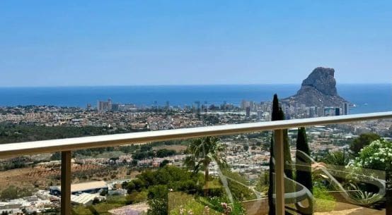 5 slaapkamer Halfvrijstaande villa te koop in Calpe / Calp met zwembad garage - € 518.000 (Ref: 9643713)