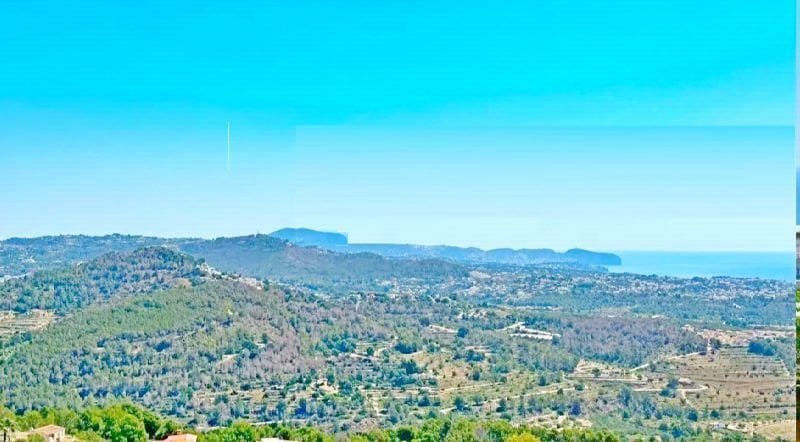 5 makuuhuone Paritalo myytävänä paikassa Calpe / Calp mukana uima-altaan 
autotalli - 518 000 € (Ref: 9643713)