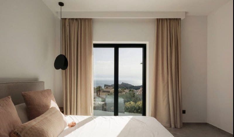 5 sypialnia Willa na sprzedaż w Cumbre del Sol z basenem garażem - 1 580 000 € (Ref: 9647653)