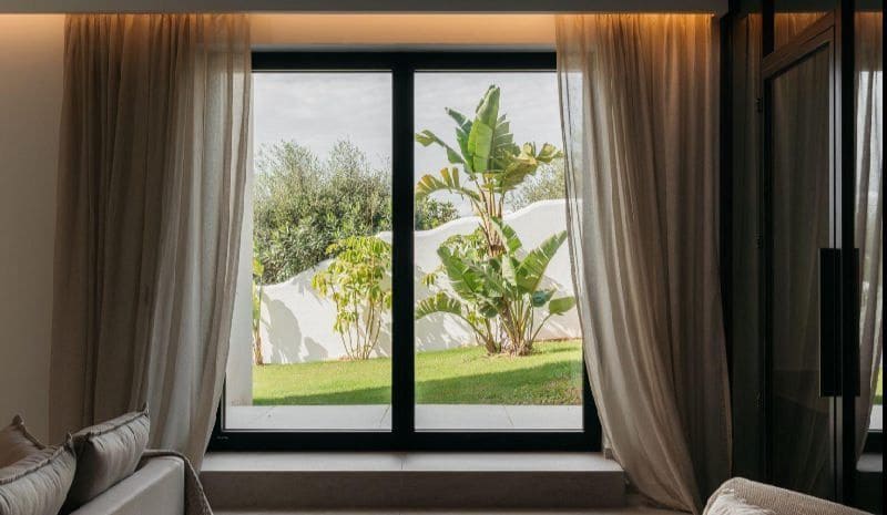 5 sypialnia Willa na sprzedaż w Cumbre del Sol z basenem garażem - 1 580 000 € (Ref: 9647653)