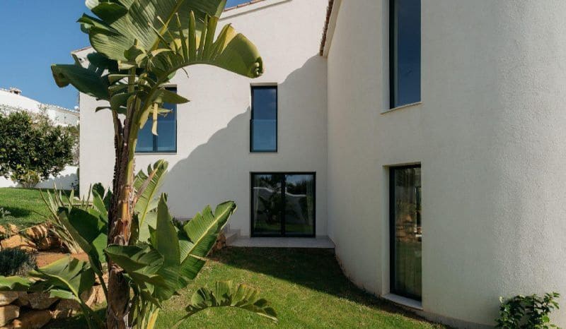 5 sypialnia Willa na sprzedaż w Cumbre del Sol z basenem garażem - 1 580 000 € (Ref: 9647653)