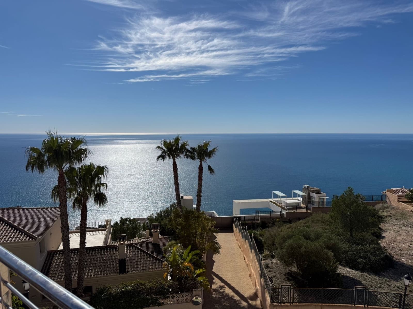 4 bedroom Villa for sale in Altea with pool garage - € 2,190,000 (Ref: 9658272)