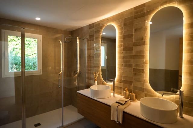 3 sovrum Villa till salu i Altea med pool garage - 1 650 000 € (Ref: 9658273)