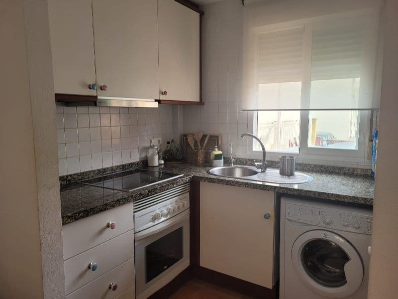 4 bedroom Semi-detached Villa for sale in Denia with pool garage - € 506,000 (Ref: 9685991)