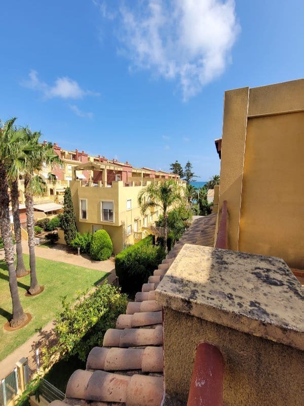 4 bedroom Semi-detached Villa for sale in Denia with pool garage - € 506,000 (Ref: 9685991)