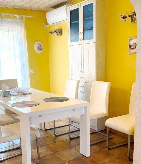 5 bedroom Villa for sale in Calpe / Calp with pool garage - € 645,000 (Ref: 9706214)