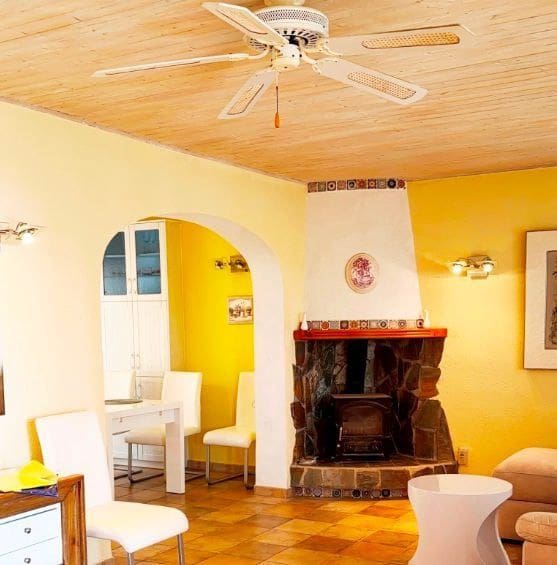 5 bedroom Villa for sale in Calpe / Calp with pool garage - € 645,000 (Ref: 9706214)