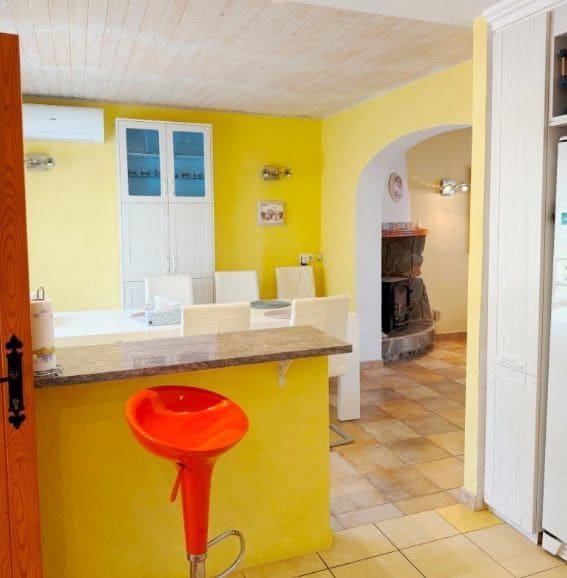 5 bedroom Villa for sale in Calpe / Calp with pool garage - € 645,000 (Ref: 9706214)