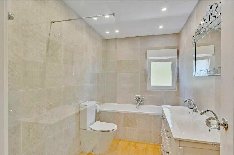 3 bedroom Villa for sale in Pinosol with pool garage - € 890,000 (Ref: 9729770)