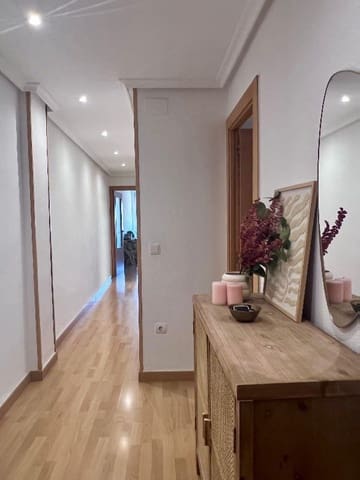 3 bedroom Flat for sale in Calpe / Calp - € 269,000 (Ref: 9737889)