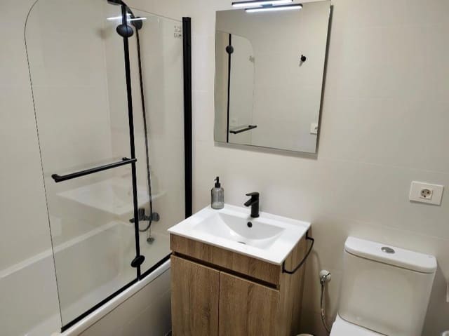 3 bedroom Flat for sale in Calpe / Calp - € 269,000 (Ref: 9737889)
