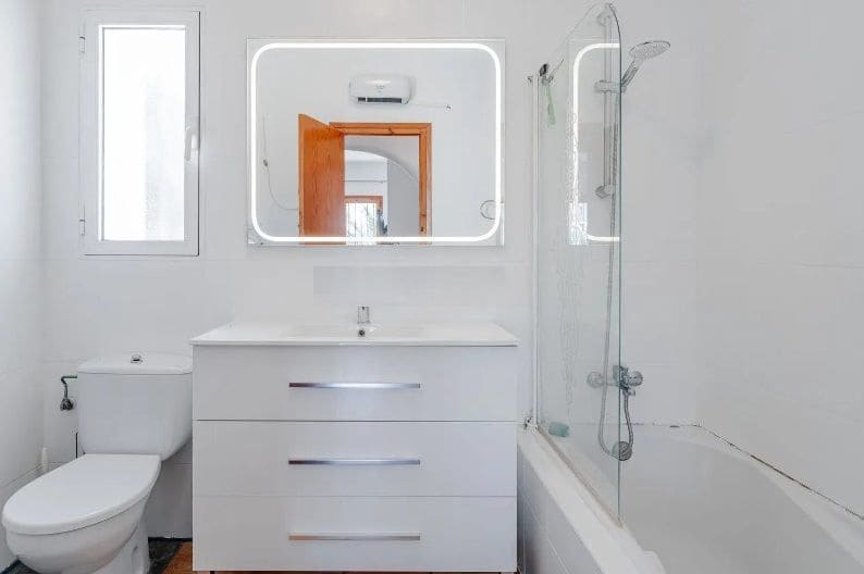 3 soverom Villa til salgs i Calpe / Calp med svømmebasseng garasje - € 530 000 (Ref: 9741477)