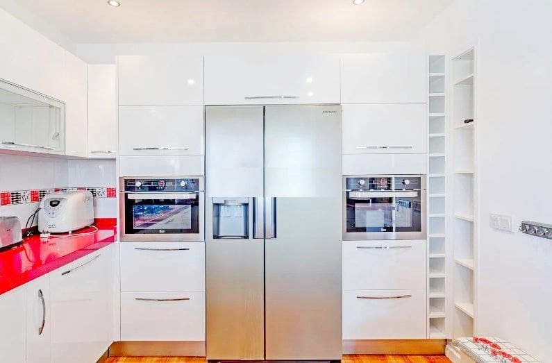 3 soverom Villa til salgs i Calpe / Calp med svømmebasseng garasje - € 530 000 (Ref: 9741477)