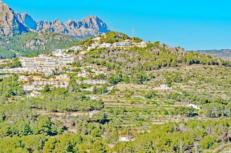 3 soverom Villa til salgs i Calpe / Calp med svømmebasseng garasje - € 530 000 (Ref: 9741477)