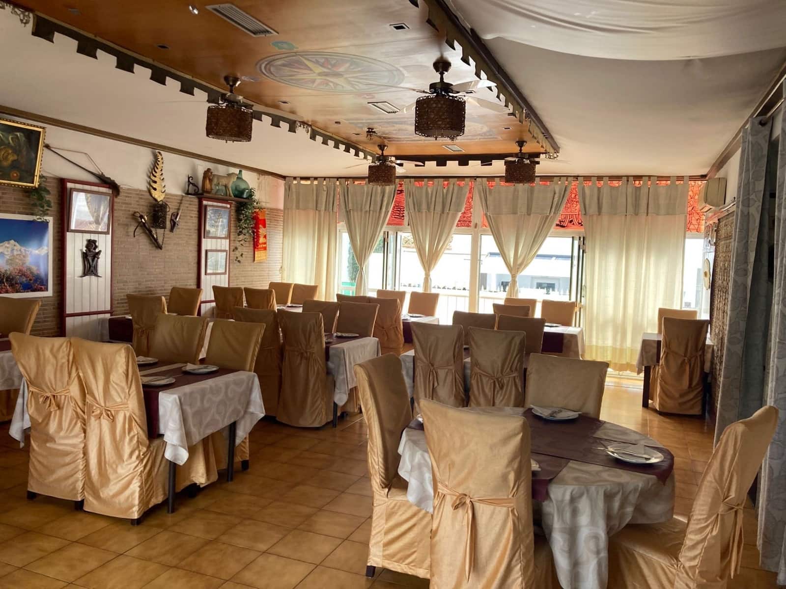 2 soverom Kommersiell til salgs i Denia med garasje - € 600 000 (Ref: 9758399)