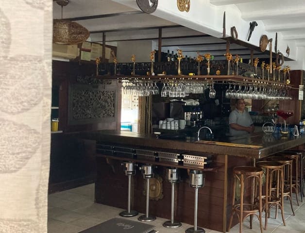 2 sypialnia Komercyjne na sprzedaż w Les Bassetes - El Marjal, Dénia z garażem - 600 000 € (Ref: 9758399)