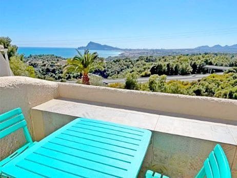 2 bedroom Semi-detached Villa for sale in Altea with pool garage - € 340,000 (Ref: 9772660)