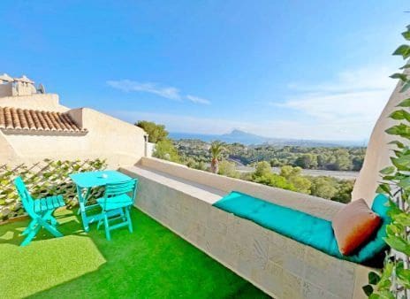 2 bedroom Semi-detached Villa for sale in Altea with pool garage - € 340,000 (Ref: 9772660)