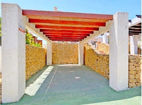 2 bedroom Semi-detached Villa for sale in Altea with pool garage - € 340,000 (Ref: 9772660)