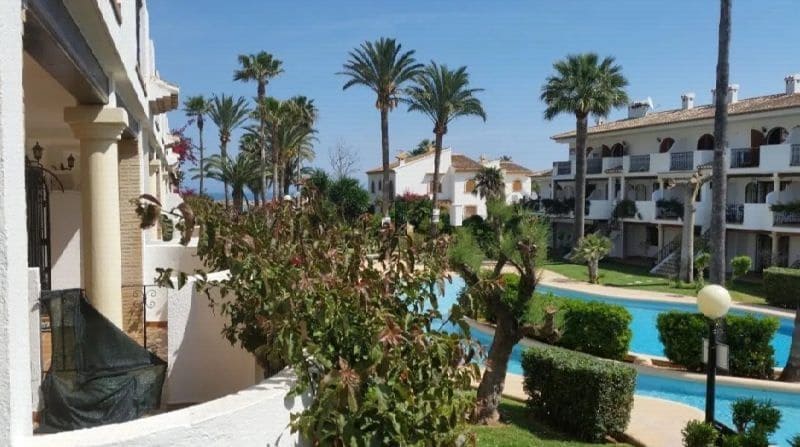 2 slaapkamer Halfvrijstaande villa te koop in Denia met zwembad garage - € 328.000 (Ref: 9780094)