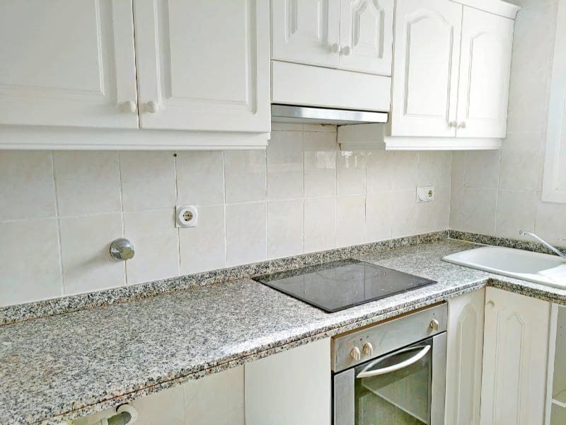 3 slaapkamer Halfvrijstaande villa te koop in Denia met garage - € 440.000 (Ref: 9790214)